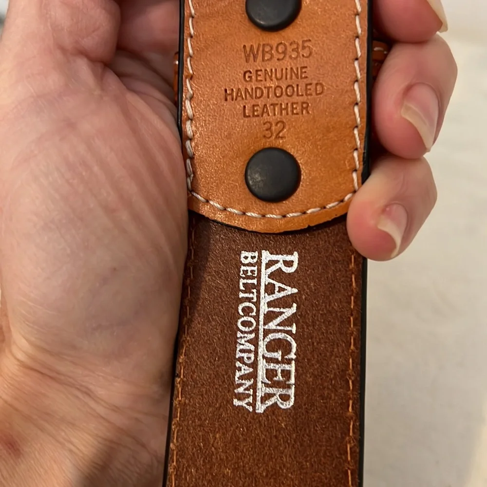 Ranger Hand tooled leather stitching belt cowhide calf hair studded conchos 32